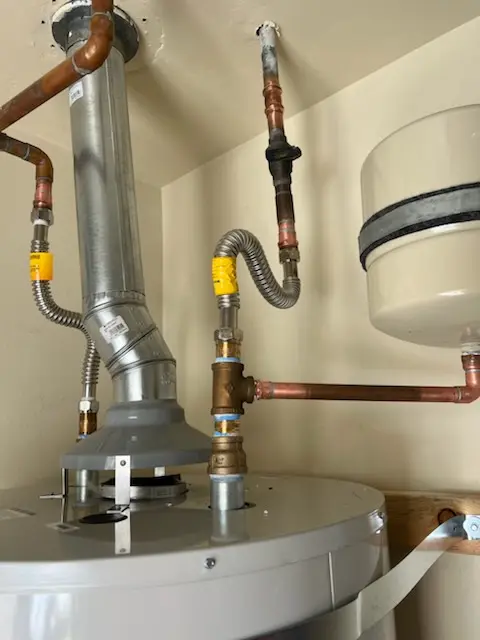 Water heater installation and plumbing repair in New Canton